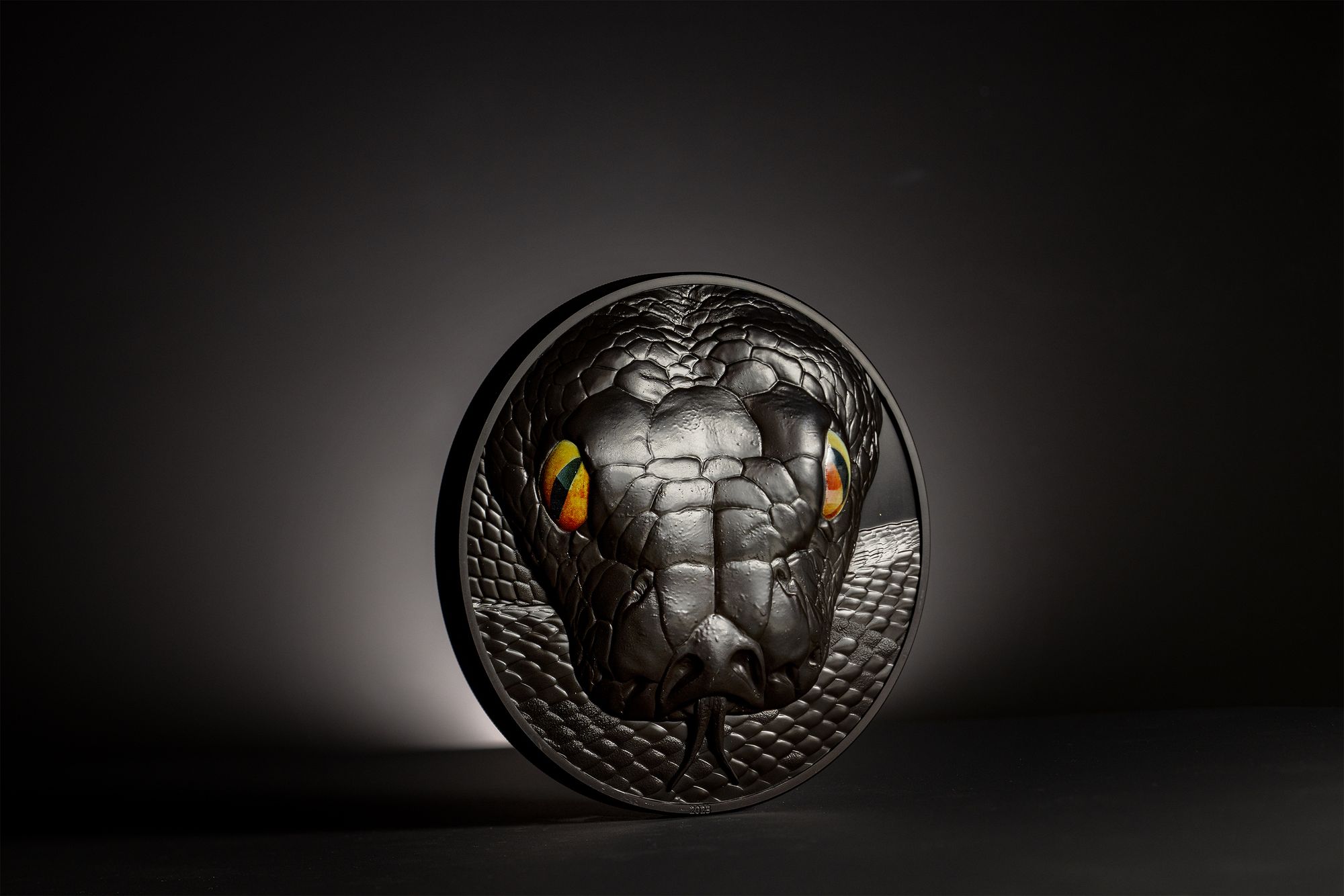 2023 Hunters by Night Python 1 kg Silver Coin